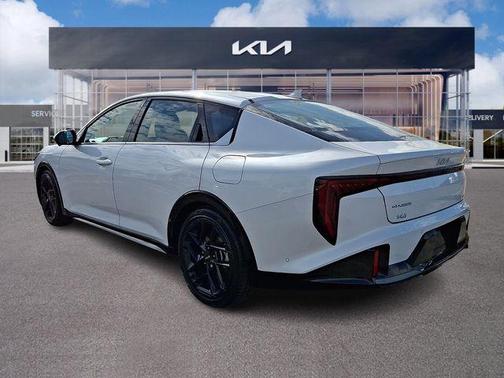 Snow White Pearl 2025 Kia K4 GT-Line Turbo