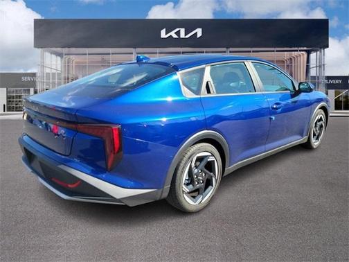 2025 Kia K4 EX