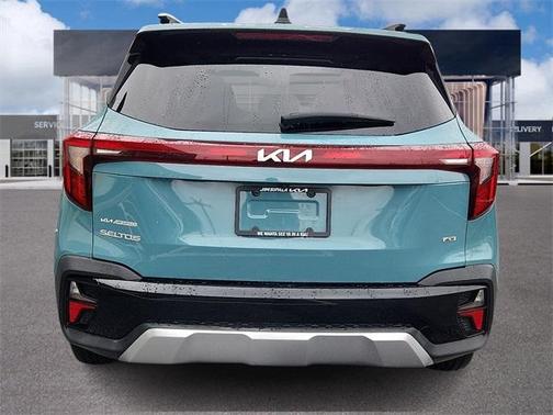 2024 Kia Seltos EX