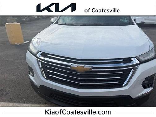 2023 Chevrolet Traverse LT Leather