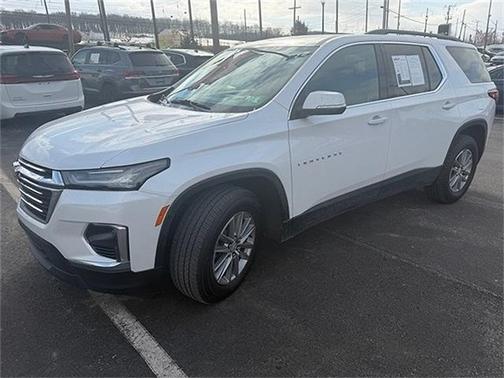 2023 Chevrolet Traverse LT Leather