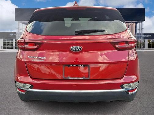 2022 Kia Sportage LX