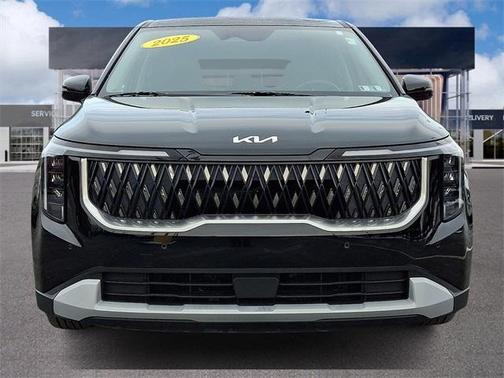 2025 Kia Carnival LXS