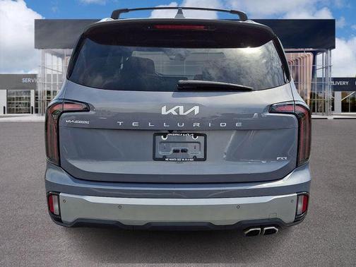 Everlasting Silver 2024 Kia Telluride SX-Prestige
