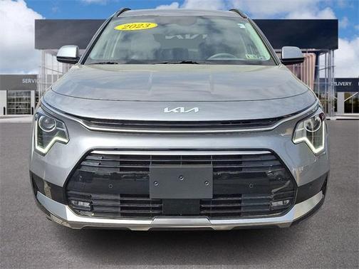2024 Kia Niro SX