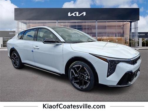 2025 Kia K4 GT-Line