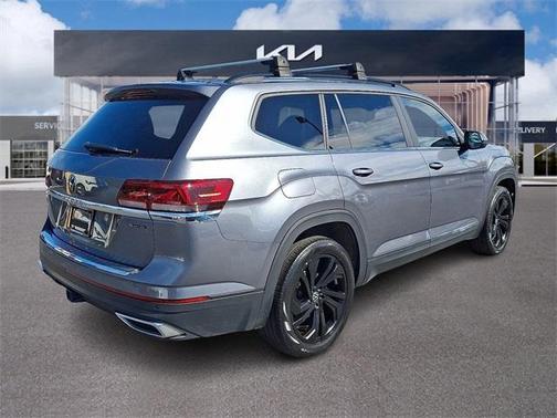 2023 Volkswagen Atlas 3.6L SE w/Technology