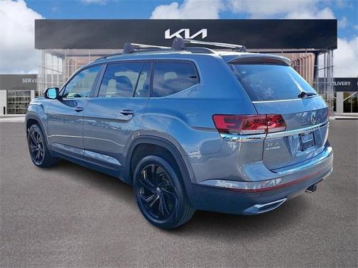2023 Volkswagen Atlas 3.6L SE w/Technology