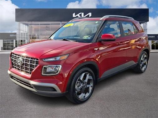 2022 Hyundai VENUE SEL