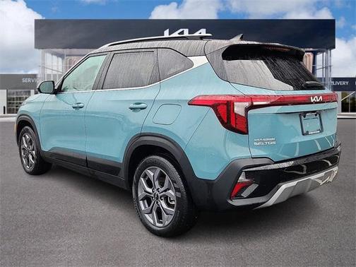 2024 Kia Seltos S