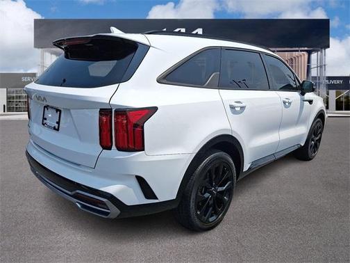 2023 Kia Sorento SX