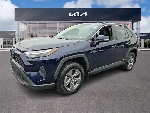 2023 Toyota RAV4 Hybrid XLE