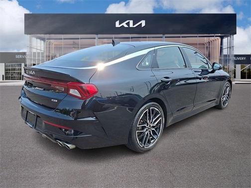 2023 Kia K5 GT