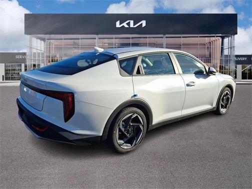 2025 Kia K4 EX