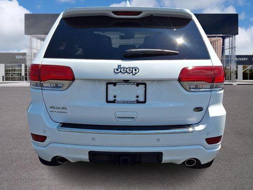 Bright White Clearcoat 2019 Jeep Grand Cherokee Overland