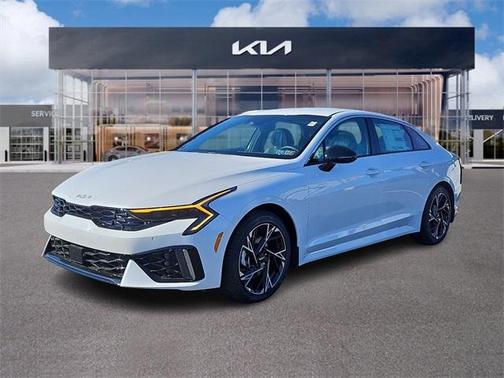 2025 Kia K5 GT-Line