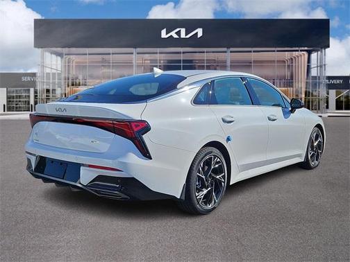 2025 Kia K5 GT-Line