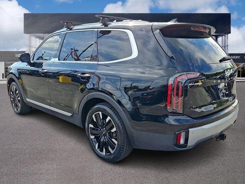 Ebony Black 2023 Kia Telluride SX-Prestige