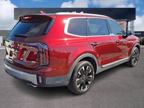 Red 2023 Kia Telluride SX