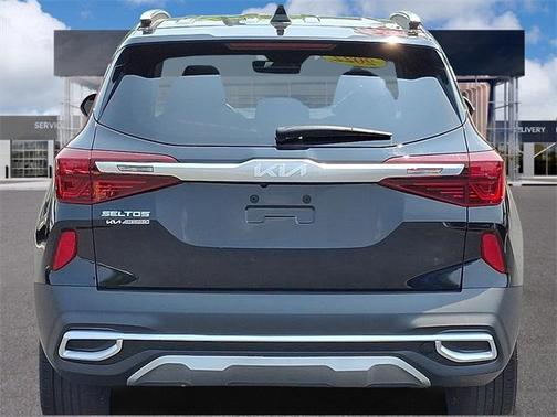 2022 Kia Seltos EX