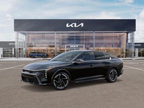 Aurora Black 2025 Kia K4 GT-Line