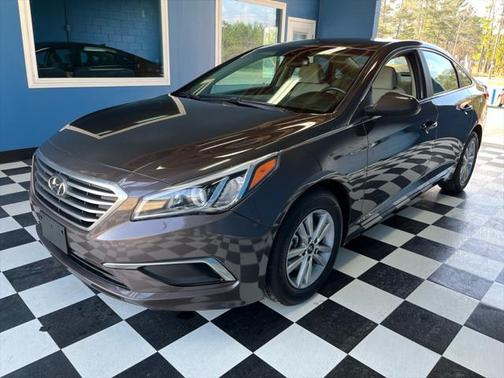 2017 Hyundai SONATA SE