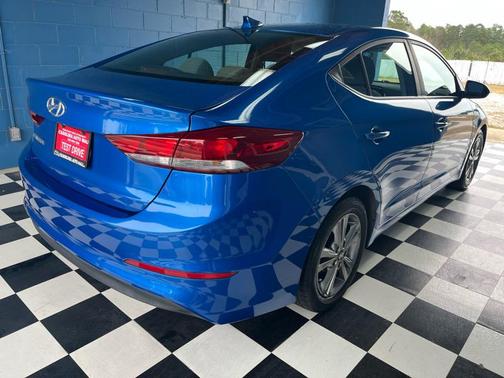 2017 Hyundai ELANTRA SE Value Edition