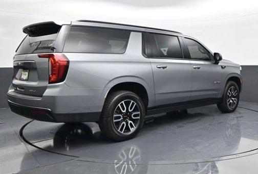 2023 GMC Yukon XL 4WD AT4