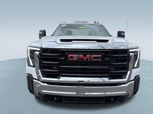 2025 GMC Sierra 2500 Base