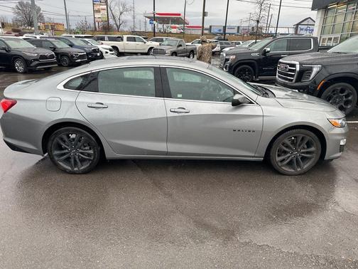 2023 Chevrolet Malibu FWD 2LT