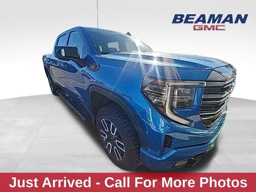 2022 GMC Sierra 1500 AT4