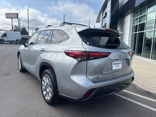 2023 Toyota Highlander Limited
