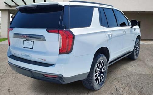 2023 GMC Yukon 4WD AT4