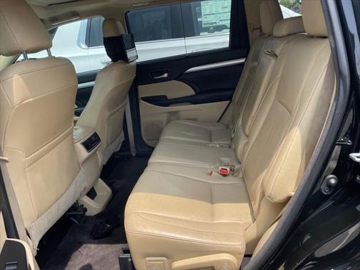 2014 Toyota Highlander XLE