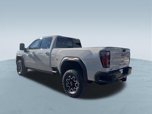 2026 GMC Sierra 2500 AT4