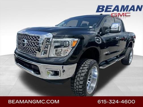 2017 Nissan Titan SL