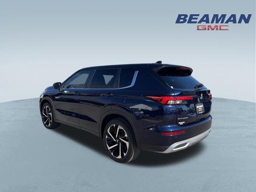 2023 Mitsubishi Outlander PHEV SE S-AWC