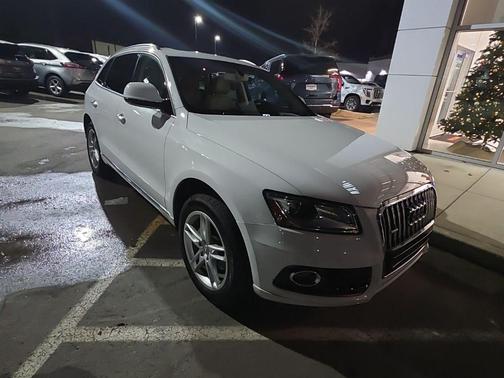 2016 Audi Q5 2.0T Premium Plus