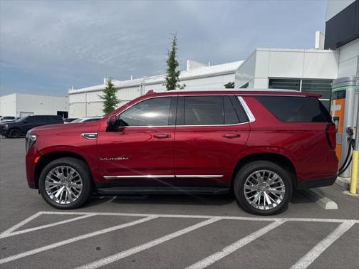 2021 GMC Yukon SLT