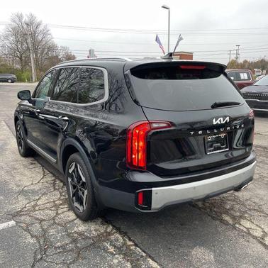 2023 Kia Telluride S