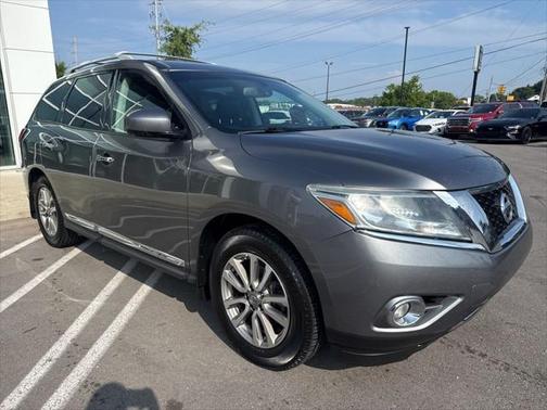 2015 Nissan Pathfinder SL