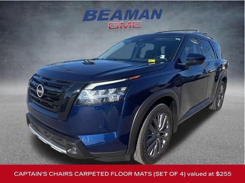 2022 Nissan Pathfinder SL 4WD