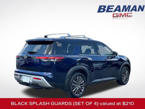 2022 Nissan Pathfinder SL 4WD