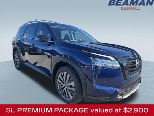2022 Nissan Pathfinder SL 4WD