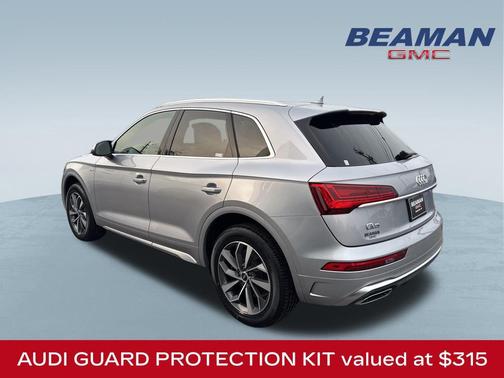 2022 Audi Q5 45 S line Premium Plus