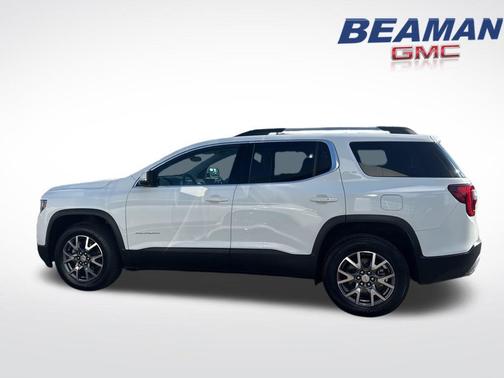 2023 GMC Acadia AWD SLT