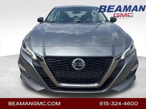 2021 Nissan Altima SR FWD