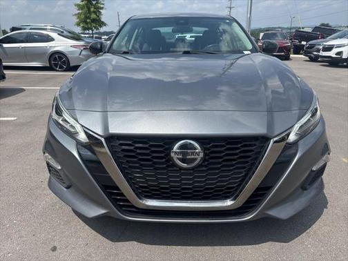 2021 Nissan Altima SR FWD