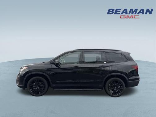 2022 Honda Pilot AWD Black Edition