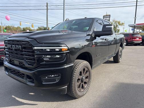 2025 RAM 2500 Laramie Crew Cab 4x4 6'4' Box